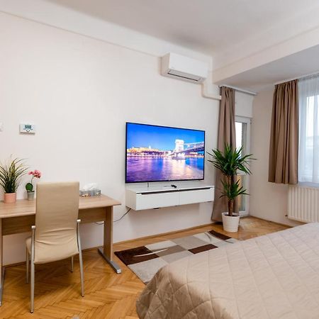 Budapest Deluxe Apartman Apartman Kültér fotó